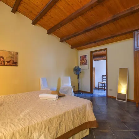 Casa Marianna SantʼAgata di Militello